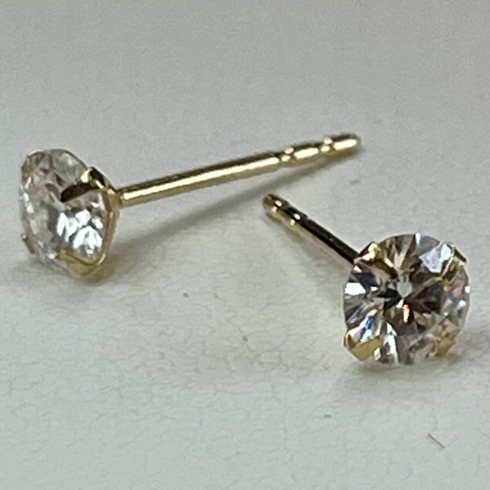 Certified Diamond studs earrings. 14KT Solid Yellow Gold .50ct Total - Picture 13 of 14